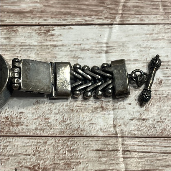 Vintage Green Beetle Silver Bracelet - Picture 5 of 10